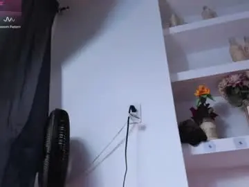 Chaturbate Watch Live Sex Cams of laurenroussets