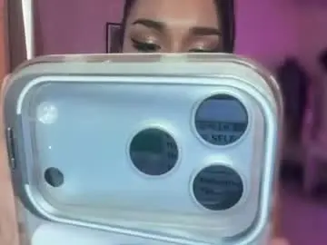Chaturbate Live Sex Cam of valentineloove
