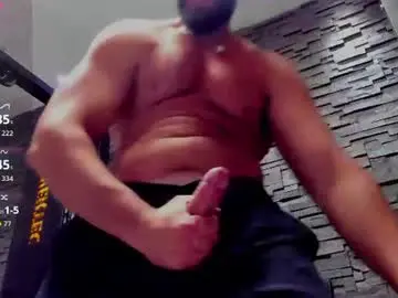 Chaturbate Live Sex Cam of yy_david_yy