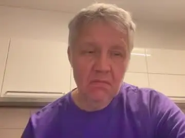 Chaturbate Live Sex Cam of devon_nite