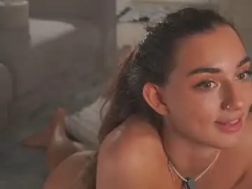 Chaturbate Adult Video Chat of dinacaguimbal