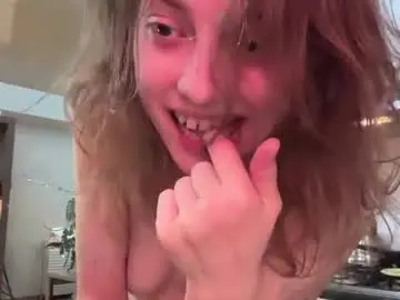 Chaturbate Best live sex cam show of holydori