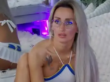 Chaturbate Adult Webcams of isabelleethan