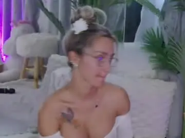 Chaturbate Sex Cam of isabelleethan