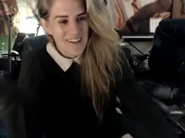 Chaturbate Live Sex of katiecutie_5