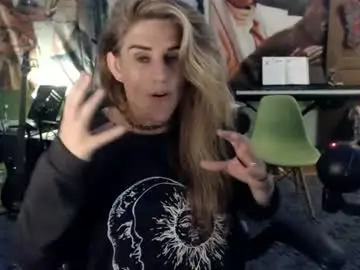 Chaturbate Live Sex Cam of katiecutie_5
