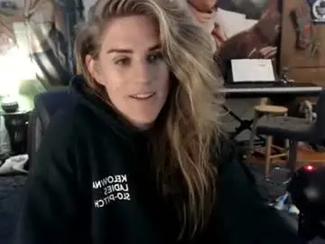Chaturbate Free Porn Cam of katiecutie_5