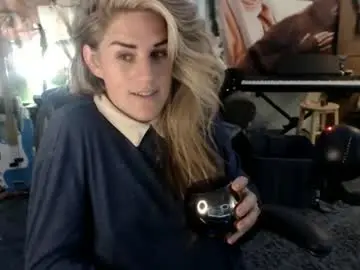Chaturbate Live Porn of katiecutie_5
