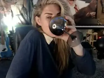 Chaturbate Adult Webcams of katiecutie_5