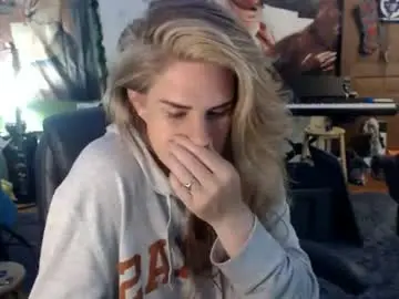Chaturbate Best live sex cam show of katiecutie_5