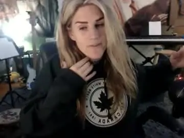 Chaturbate Live Porn of katiecutie_5