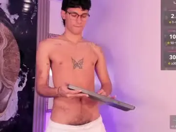 Chaturbate Free Live Porn of kingparker1