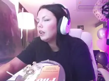 Chaturbate Best live sex cam show of tinykylie