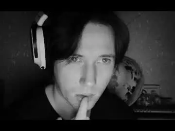 Chaturbate Live Sex Cam of vitiligoboyy