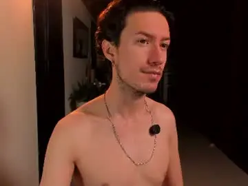 Chaturbate Live Porn of adrianwilliams_