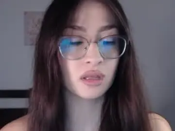 Chaturbate Watch Live Sex Cams of andracyruss_