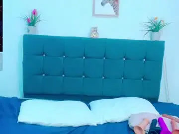 Chaturbate Sex Cam of candy_lux_