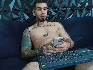 Chaturbate Live Porn of hades_carter