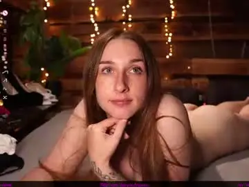 Chaturbate Free Live Porn of hotfrecklesgirl