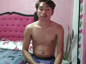 Chaturbate Free Live Porn of mrheartthief