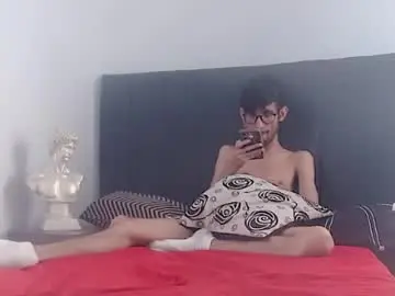 Chaturbate Best live sex cam show of sasuke_bigcock