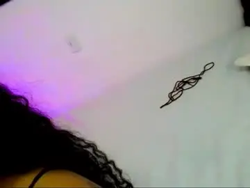 Chaturbate Free Porn Cam of amber_and_tyler_