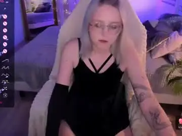 Chaturbate Live Sex of lunarglow_