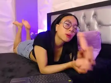 Chaturbate Adult Video Chat of shark_star