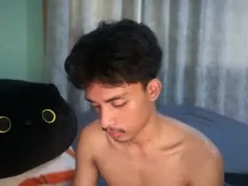 Chaturbate Live Sex Cam of twink_hairyass69