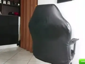 Chaturbate Live Sex Cam of big_versxxx