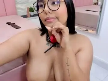 Chaturbate Watch Live Sex Cams of mia_jons20