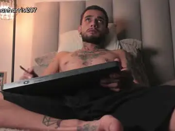 Chaturbate Live Sex Cam of nathanharris207
