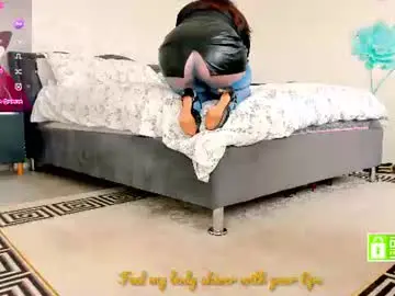Chaturbate Live Sex Cam of veronica_bubbley