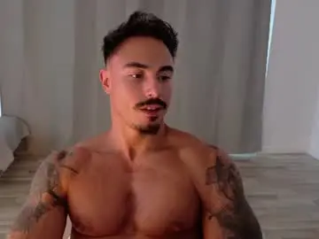Chaturbate Best live sex cam show of master_lukass