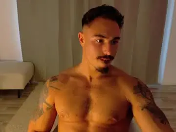 Chaturbate Adult Webcam of master_lukass