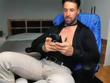 Chaturbate Live Sex of mikestrip