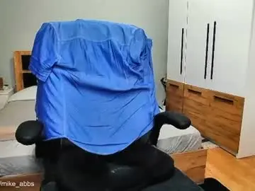 Chaturbate Live Sex of mikestrip