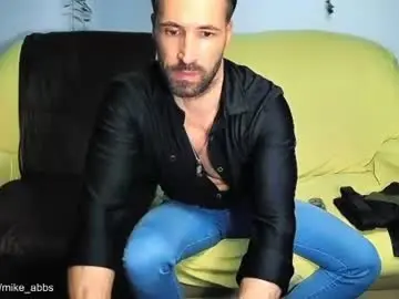 Chaturbate Nude Webcam of mikestrip