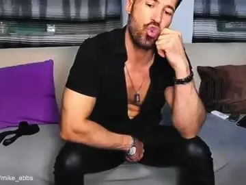 Chaturbate Private Sex Chat of mikestrip