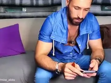 Chaturbate Live Sex of mikestrip