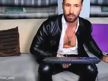 Chaturbate Free Live Porn of mikestrip