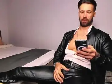 Chaturbate Adult Webcams of mikestrip