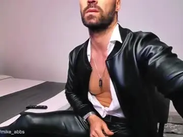 Chaturbate Adult Video Chat of mikestrip
