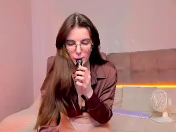 Chaturbate Live Sex Cam of ariellateska