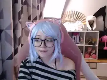 Chaturbate Live Sex Cam of danyelleeyermann