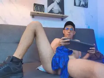 Chaturbate Free Porn Cam of davison_viggiani