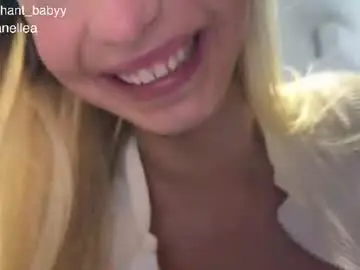 Chaturbate Adult Webcams of enchant_baby_