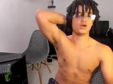 Chaturbate Nude Webcam of samxx_muscle