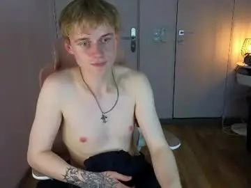Chaturbate Sex Chat of avenrey