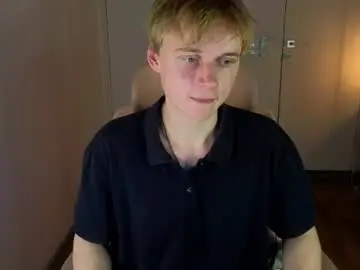 Chaturbate Sex Chat of avenrey